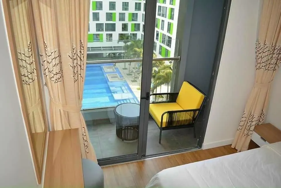 Republic Plaza Sai Gon Airport - Free Pool Apartment Ho Chi Minh City